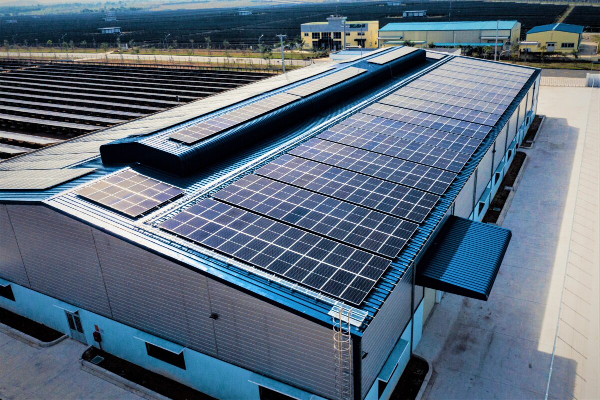 Companies continue opting for rooftop solar solutions